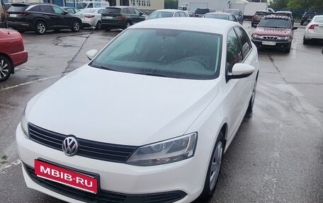 Volkswagen Jetta VI, 2014 год, 950 000 рублей, 1 фотография