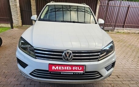 Volkswagen Touareg III, 2015 год, 2 999 999 рублей, 11 фотография