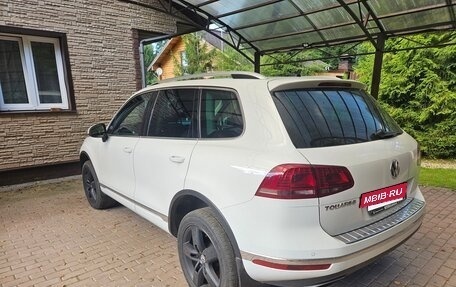 Volkswagen Touareg III, 2015 год, 2 999 999 рублей, 12 фотография