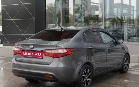 KIA Rio III рестайлинг, 2013 год, 1 000 000 рублей, 5 фотография