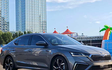 Skoda Octavia IV, 2021 год, 2 200 000 рублей, 2 фотография