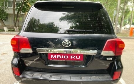 Toyota Land Cruiser 200, 2012 год, 3 100 000 рублей, 4 фотография