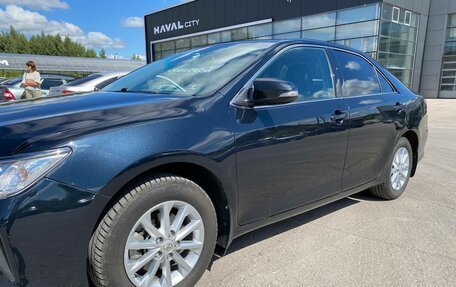 Toyota Camry, 2017 год, 2 450 000 рублей, 5 фотография