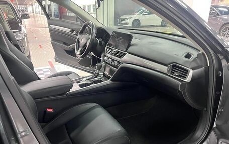 Honda Accord IX рестайлинг, 2022 год, 2 099 000 рублей, 5 фотография