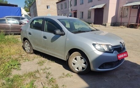 Renault Logan II, 2017 год, 740 000 рублей, 8 фотография