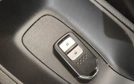 Honda Fit, 2023 год, 1 250 325 рублей, 10 фотография