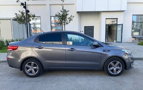 KIA Rio III рестайлинг, 2015 год, 1 075 000 рублей, 10 фотография