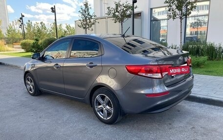 KIA Rio III рестайлинг, 2015 год, 1 075 000 рублей, 6 фотография