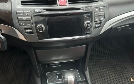 Honda Crosstour I рестайлинг, 2013 год, 2 200 000 рублей, 3 фотография