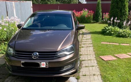 Volkswagen Polo VI (EU Market), 2017 год, 1 550 000 рублей, 2 фотография