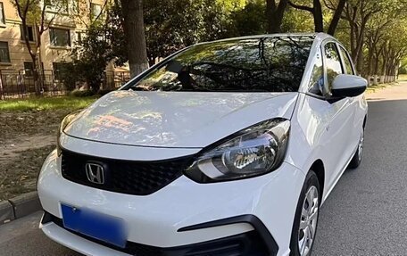 Honda Fit, 2021 год, 930 000 рублей, 1 фотография