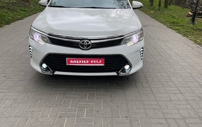 Toyota Camry, 2014 год, 2 800 000 рублей, 1 фотография