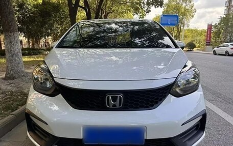 Honda Fit, 2021 год, 930 000 рублей, 3 фотография