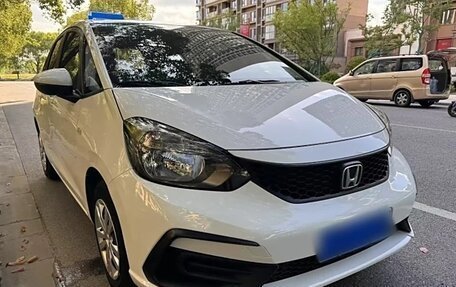 Honda Fit, 2021 год, 930 000 рублей, 6 фотография