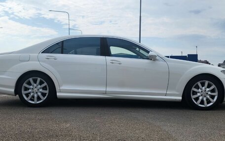 Mercedes-Benz S-Класс, 2006 год, 2 000 000 рублей, 4 фотография