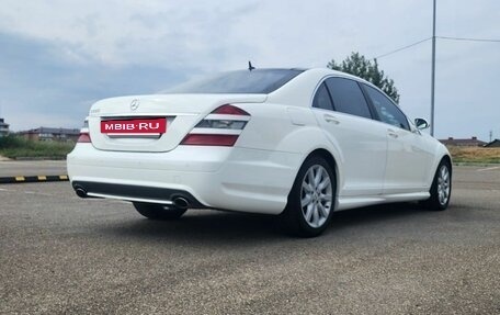 Mercedes-Benz S-Класс, 2006 год, 2 000 000 рублей, 5 фотография