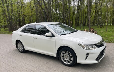 Toyota Camry, 2014 год, 2 800 000 рублей, 7 фотография