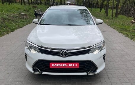Toyota Camry, 2014 год, 2 800 000 рублей, 9 фотография