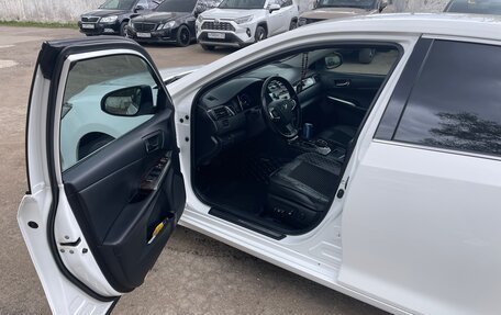 Toyota Camry, 2014 год, 2 800 000 рублей, 17 фотография