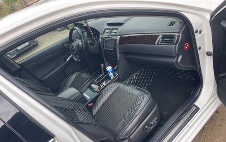 Toyota Camry, 2014 год, 2 800 000 рублей, 16 фотография