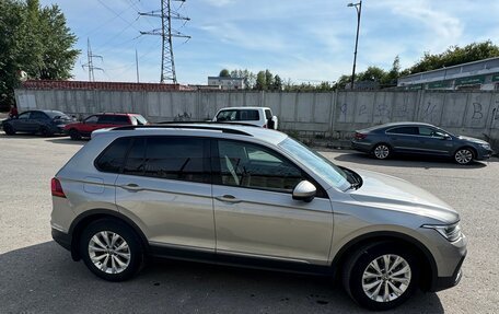 Volkswagen Tiguan II, 2021 год, 2 900 000 рублей, 4 фотография