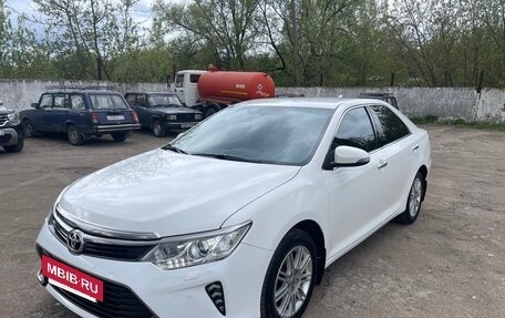 Toyota Camry, 2014 год, 2 800 000 рублей, 11 фотография