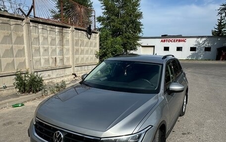 Volkswagen Tiguan II, 2021 год, 2 900 000 рублей, 2 фотография