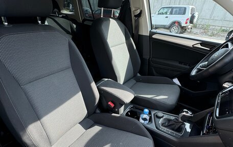 Volkswagen Tiguan II, 2021 год, 2 900 000 рублей, 8 фотография