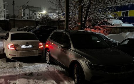 Volkswagen Tiguan II, 2021 год, 2 900 000 рублей, 19 фотография