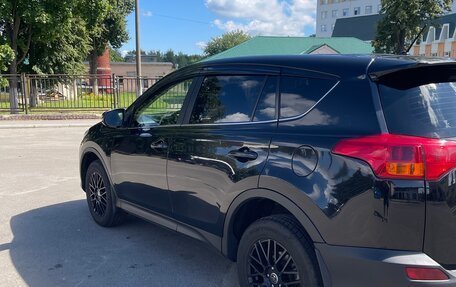 Toyota RAV4, 2013 год, 1 900 000 рублей, 8 фотография