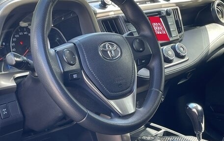 Toyota RAV4, 2013 год, 1 900 000 рублей, 2 фотография