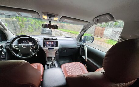Toyota Land Cruiser Prado 150 рестайлинг 2, 2021 год, 5 300 000 рублей, 4 фотография