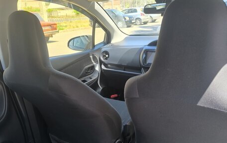Toyota Vitz, 2018 год, 1 120 000 рублей, 15 фотография