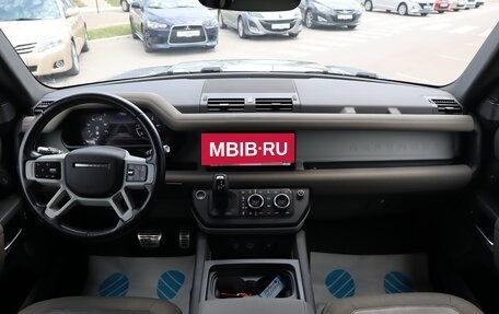 Land Rover Defender II, 2021 год, 4 500 000 рублей, 14 фотография