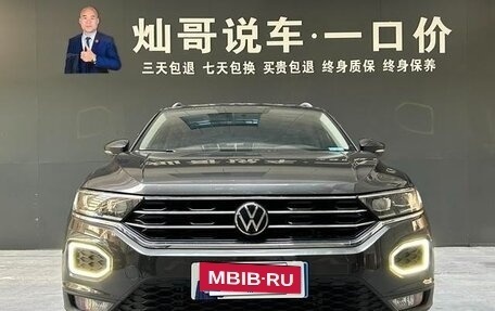 Volkswagen T-Roc I, 2022 год, 1 532 000 рублей, 4 фотография