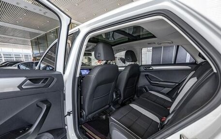 Volkswagen T-Roc I, 2022 год, 1 483 400 рублей, 23 фотография