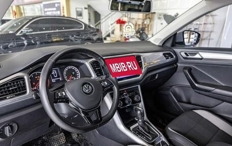 Volkswagen T-Roc I, 2022 год, 1 483 400 рублей, 21 фотография