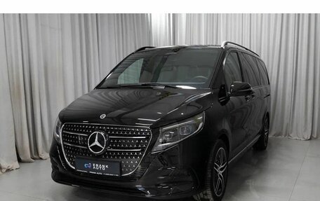 Mercedes-Benz V-Класс, 2024 год, 18 200 000 рублей, 3 фотография