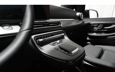 Mercedes-Benz V-Класс, 2024 год, 18 200 000 рублей, 9 фотография