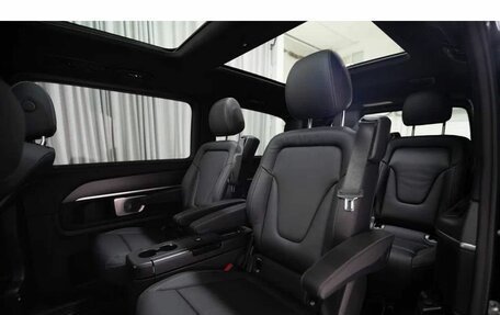 Mercedes-Benz V-Класс, 2024 год, 18 200 000 рублей, 13 фотография