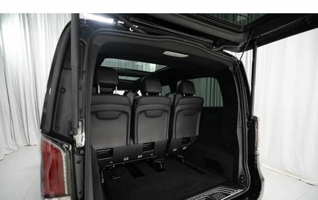 Mercedes-Benz V-Класс, 2024 год, 18 200 000 рублей, 16 фотография