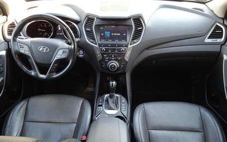 Hyundai Santa Fe III рестайлинг, 2017 год, 1 990 000 рублей, 12 фотография