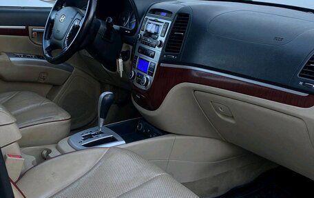 Hyundai Santa Fe III рестайлинг, 2006 год, 690 000 рублей, 15 фотография
