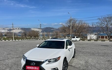 Lexus ES VII, 2016 год, 2 700 000 рублей, 1 фотография