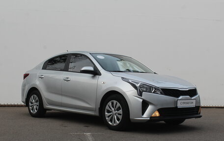 KIA Rio IV, 2022 год, 1 720 000 рублей, 3 фотография