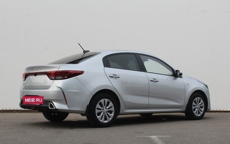 KIA Rio IV, 2022 год, 1 720 000 рублей, 5 фотография