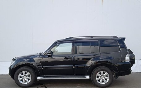Mitsubishi Pajero IV, 2013 год, 2 370 000 рублей, 5 фотография