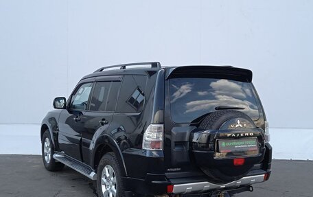 Mitsubishi Pajero IV, 2013 год, 2 370 000 рублей, 8 фотография