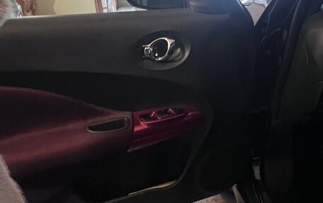 Nissan Juke II, 2011 год, 990 000 рублей, 6 фотография