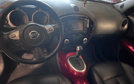 Nissan Juke II, 2011 год, 990 000 рублей, 8 фотография